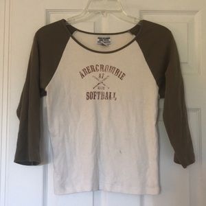 🎉Abercrombie & Fitch Softball 🥎 Shirt🎉